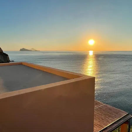 Casa Incastonata Nel Mare Vila *
